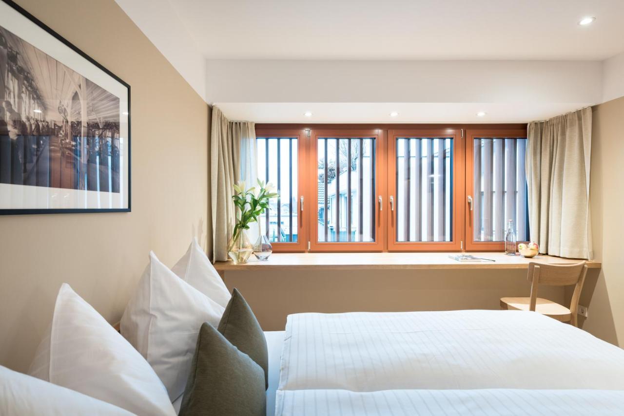 Hotel Johann Lauterach Bagian luar foto