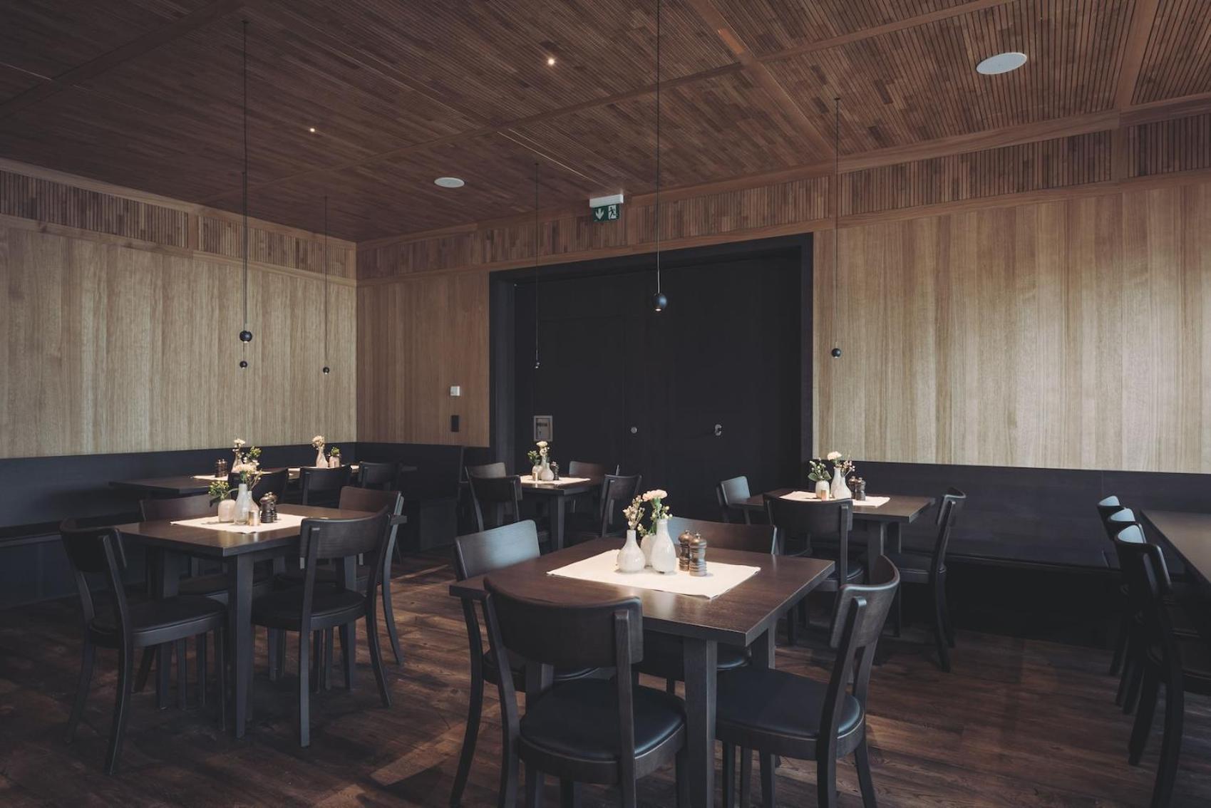 Hotel Johann Lauterach Bagian luar foto
